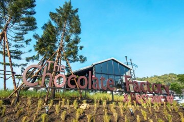 หลงทางแสนสนุกในพิชญ์ เขาวงกต แล้วท่องไปในดินแดนช็อกโกแลตที่ The Chocolate Factory (ที่ชิม)