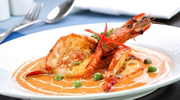 ตื่นตาตื่นใจกับหลากหลายเมนูตลอดเดือนเมษายน ณ โรงแรมชาเทรียม ริเวอร์ไซด์ กรุงเทพฯ