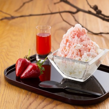 It’s time to chill out with a Kakigori Okura snow cone
