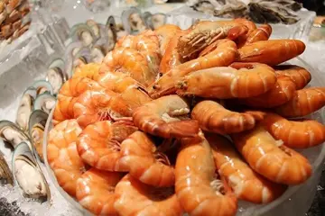 บุฟเฟ่ต์ 33 บาท ฉลองครบรอบ 33 ปีโรงแรมรอยัล ออคิด เชอราตัน