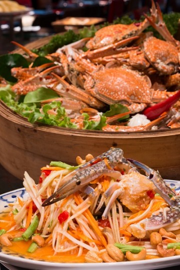 มหากาพย์ความอร่อยของปูตัวโตเนื้อแน่นที่ เดอะ สแควร์