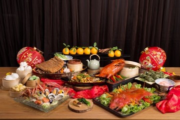 บุฟเฟ่ต์มื้อสายในวันตรุษจีนที่ห้องอาหารอัพแอนด์อะบัฟ