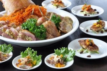 เมนูเป็ดแสนอร่อย ณ ห้องอาหารริเวอร์บาร์จ