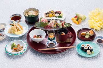 เฉลิมฉลองเทศกาลดอกเบญจมาศประเทศญี่ปุ่น @ Yamazato