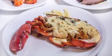 กินล็อบสเตอร์ราคาสุดคุ้มที่ เดอะ สแควร์