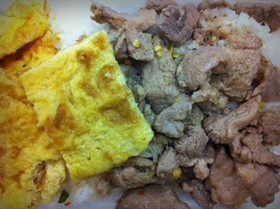 หมูผัดกะปิ