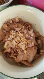 หมูกระเทียม