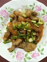 ปลาเก๋าราดซอสมะเขือเทศ