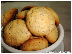 คุกกี้ป๊อบปี้ซีด (Poppy seed cookies)
