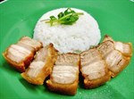 หมูกรอบ