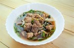 ก๋วยเตี๋ยวหมูตุ๋น