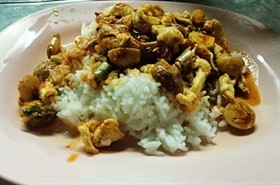 ไก่ผัดต้มยำแห้ง