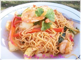 ผัดหมี่ฮ่องกง