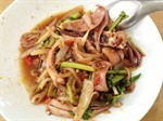 ปลาหมึกผัดน้ำพริกเผา