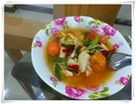 ต้มแซ่บไก่ฉีก