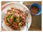 ข้าวผัดหมูสามชั้น