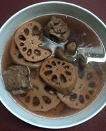 รากบัวตุ่นกระดูกหมู