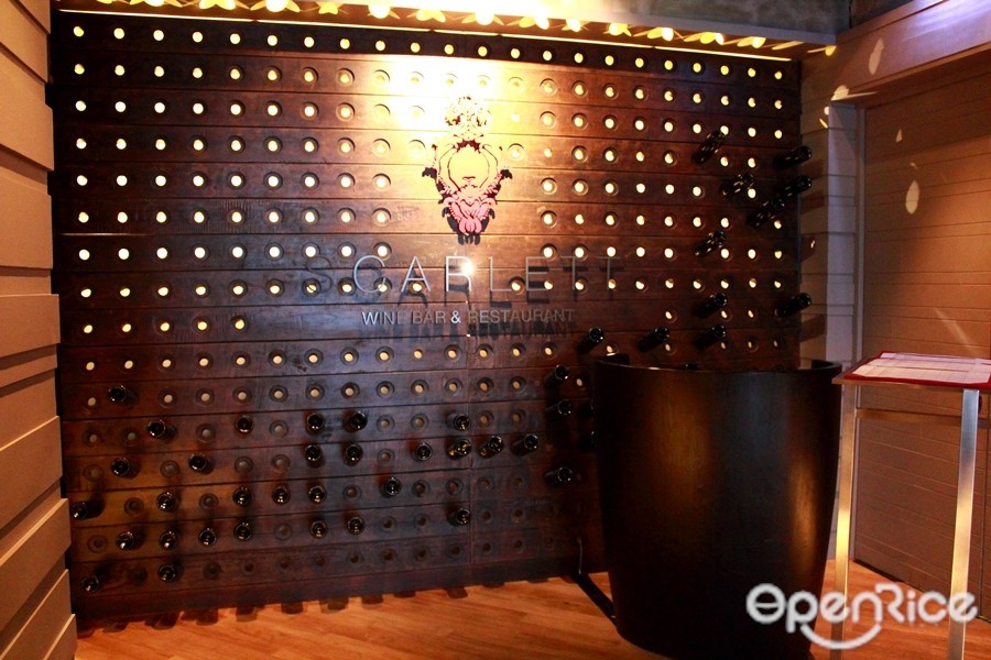 Scarlett Wine Bar & Restaurant