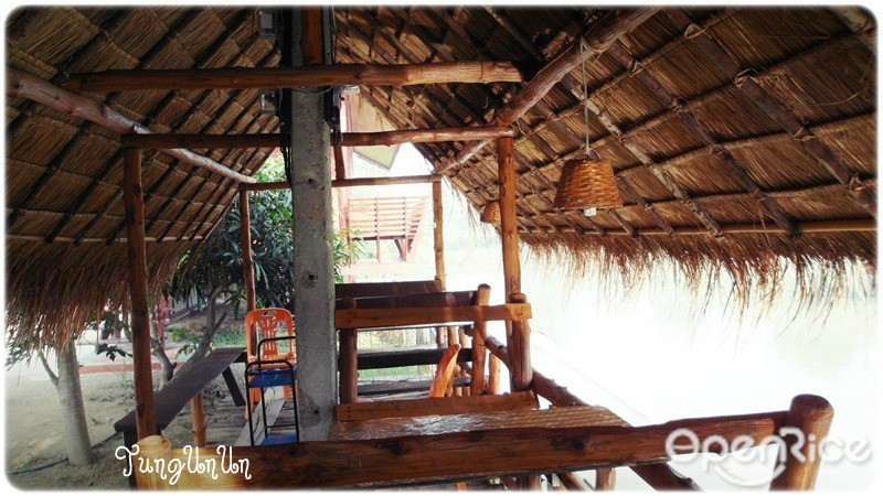 ส้มตำแจ่มใส