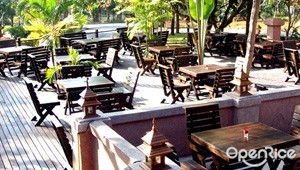 Escape Restaurant & Bar