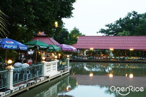 เสน่ห์ชายน้ำ 