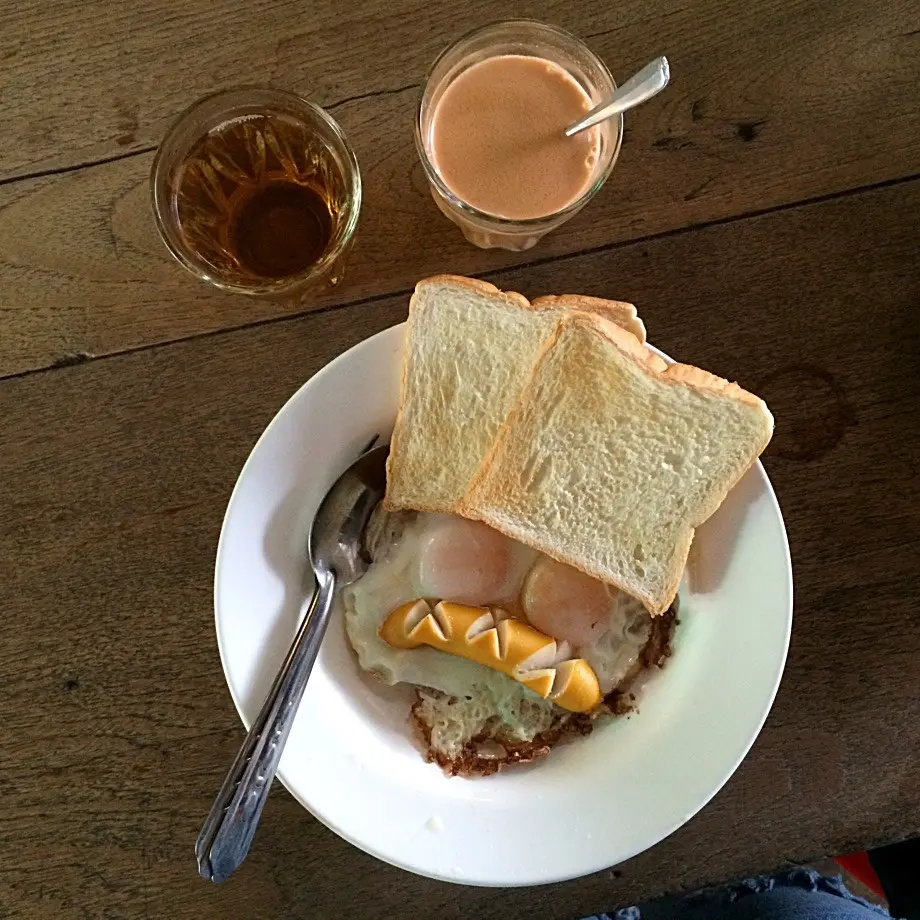 สภากาแฟ 786's Review - Coffee Shop / Tea Room Casaul Dining in Chang ...