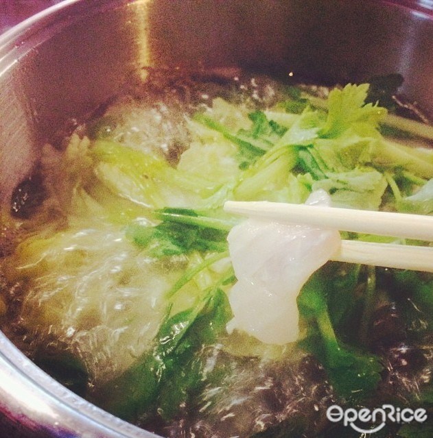 กันเองหมูจุ่ม