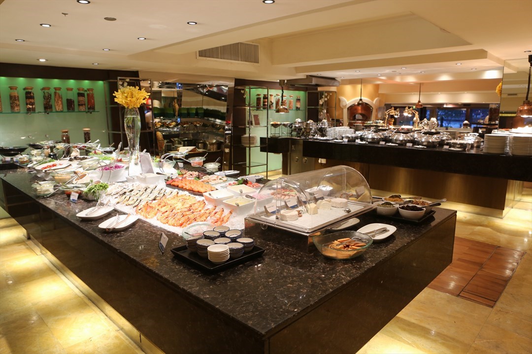 Feast (ฟีสท์)