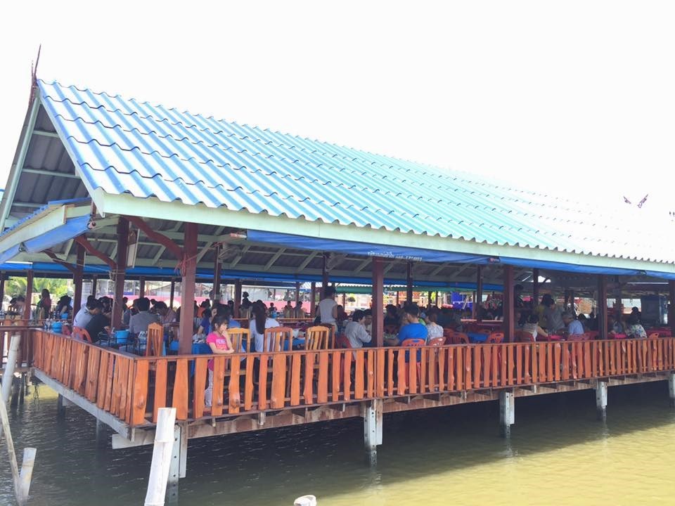 ครัวผู้ใหญ่จอย