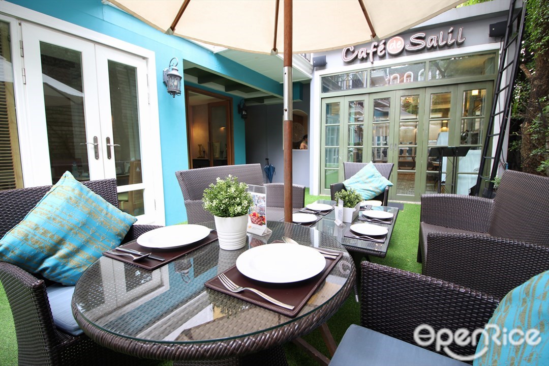 Cafe de Salil (ซอยทองหล่อ 1)