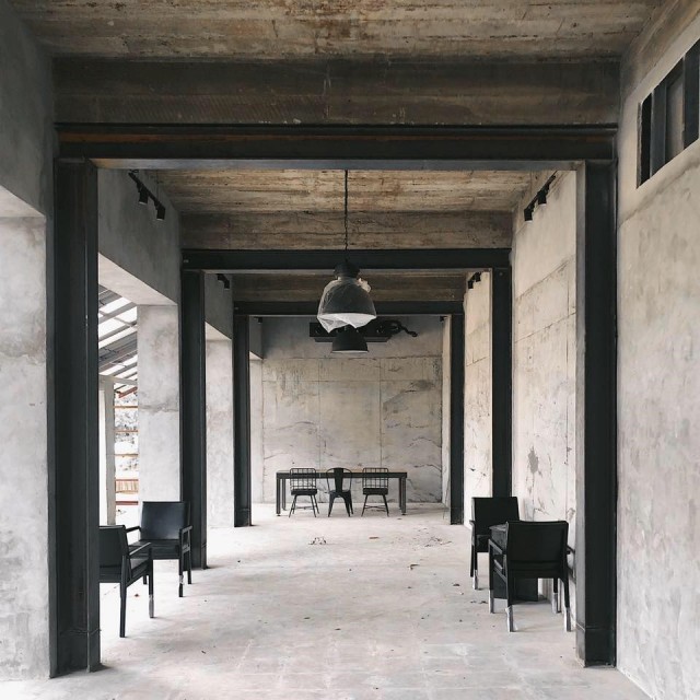 The Baristro at Train Station-door-photo
