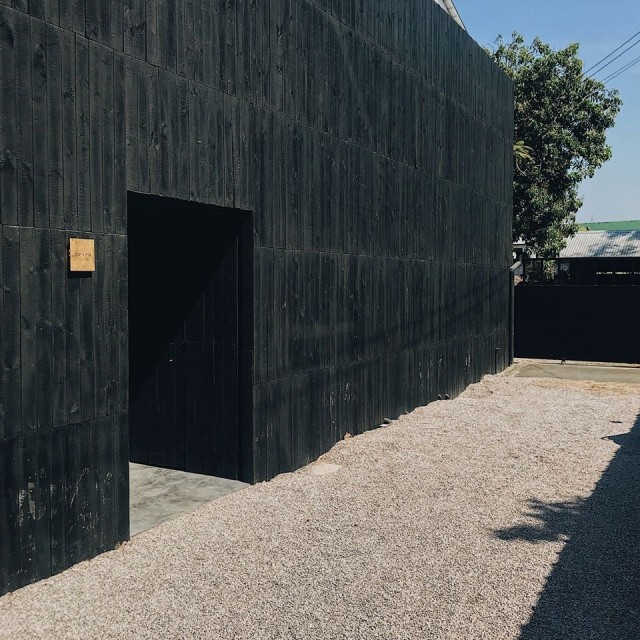 GRAPH Ground-door-photo
