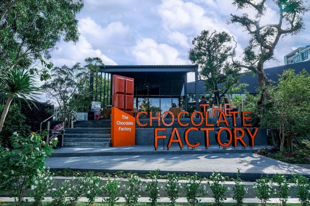The Chocolate Factory-door-photo