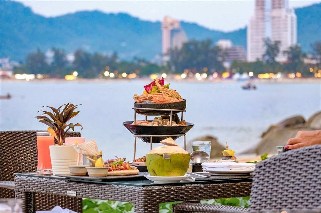 ริมทะเล