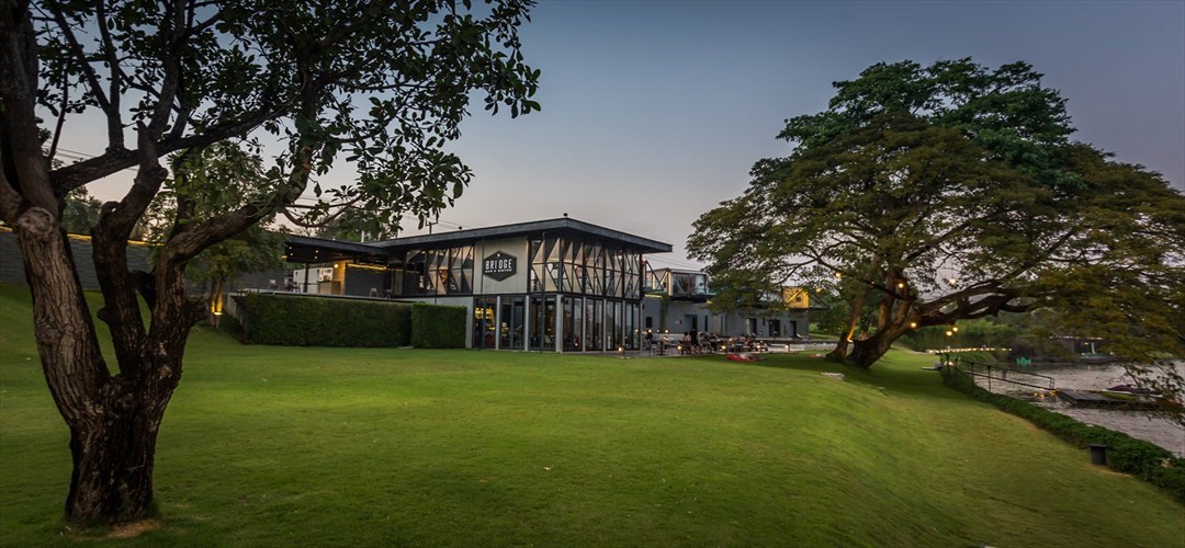 The Bridge Bar & Bistro