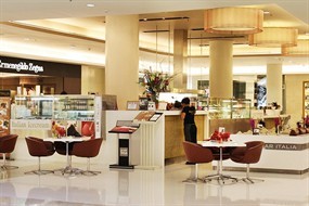 Bar Italia by Gigi