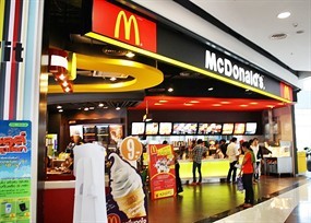 McDonald's (แมคโดนัลด์)