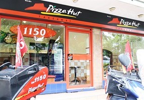 Pizza Hut (พิซซ่าฮัท)