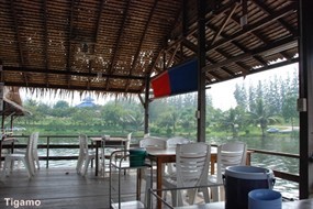 เรือนแพฟิชชิ่งปาร์ค