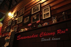 Sawasdee Chiang Rai cat cafe