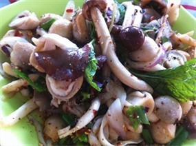 ส้มตำศาลเจ้า