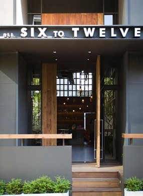 All Six To Twelve Cafe & Social Bar