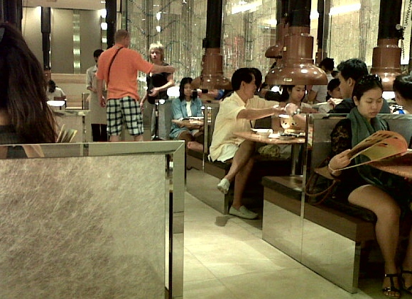 บรรยากาศด้านในคะ