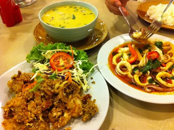 ภาพหมู่ ก่อนหมดอย่างไว