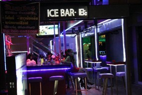 Ice Bar 