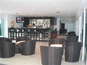 Lounge Bar