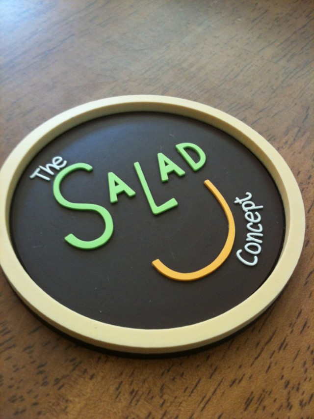 โลโก้ร้านบนที่รองแ้ก้ว