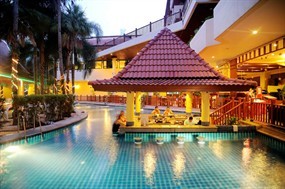Pool Bar