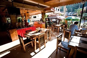 Chang Restaurant & Bar