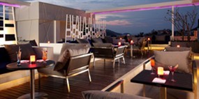 Air Rooftop Bar & Lounge